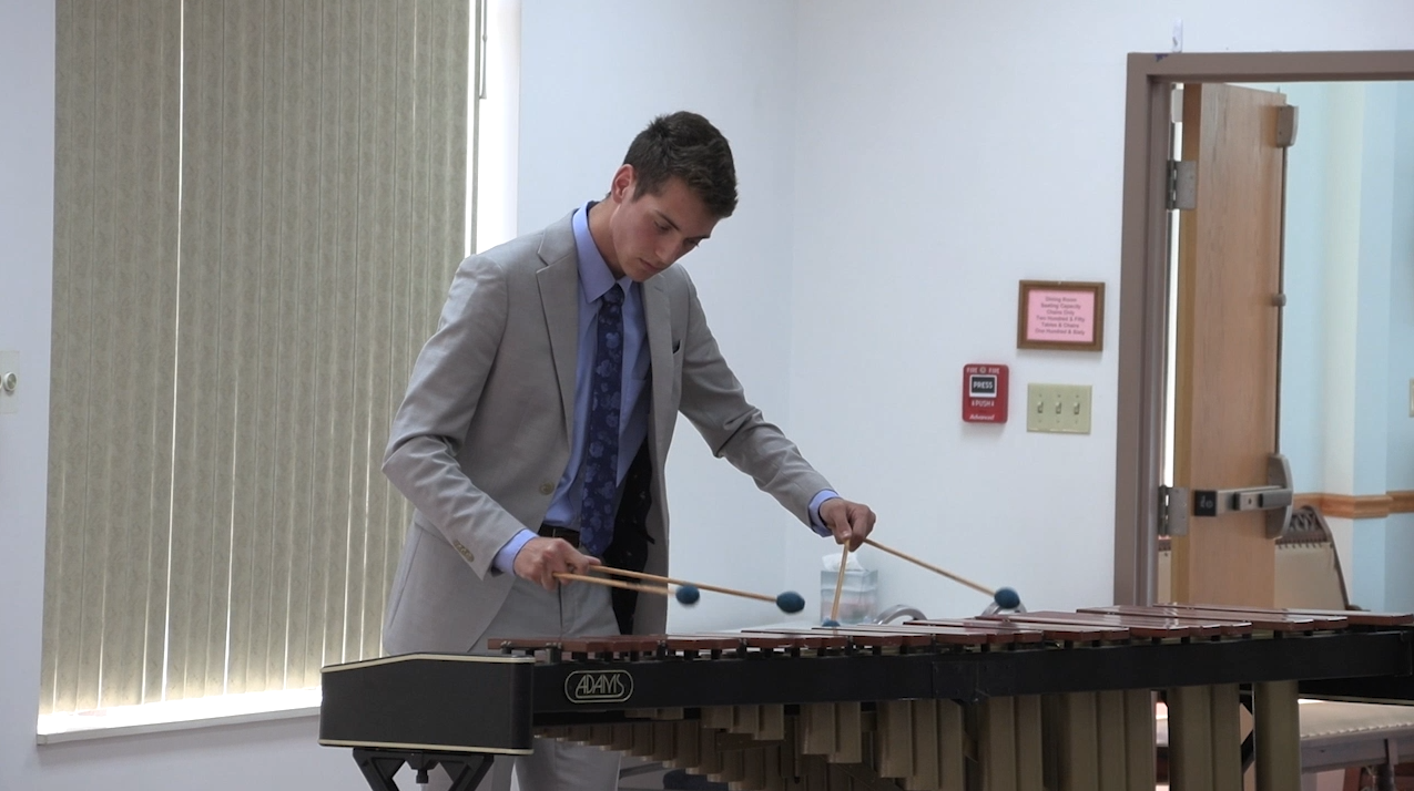 Two Allen County Students receive prestigious Kiwanis music scholarship